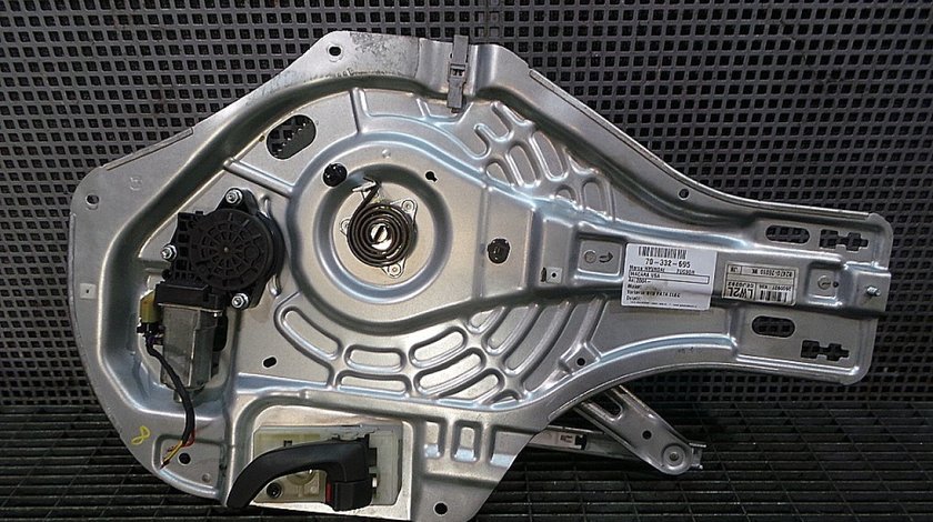 MACARA USA FATA STANGA HYUNDAI TUCSON TUCSON - (2004 None)