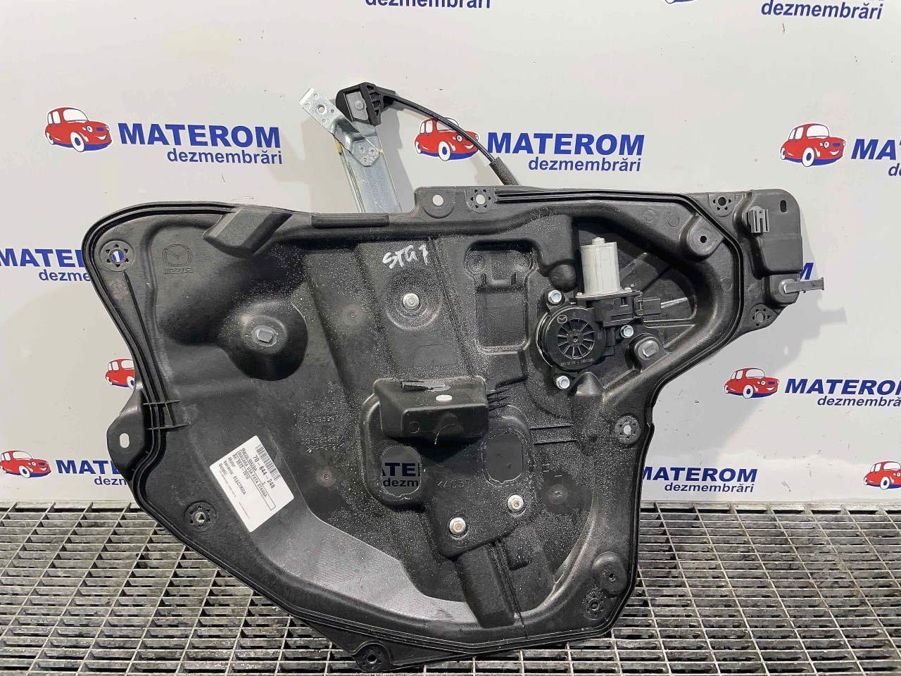 MACARA USA FATA STANGA MAZDA 3 3 - - (2013 2018)