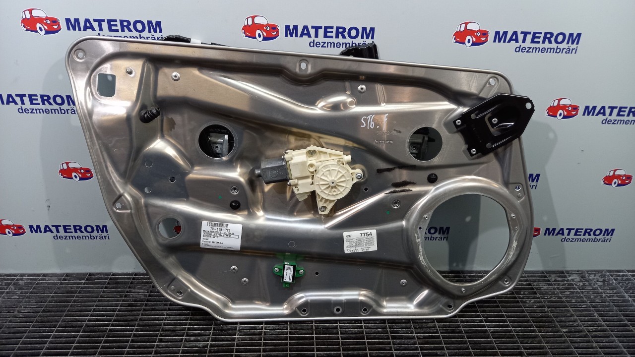 MACARA USA FATA STANGA MERCEDES C-CLASS C-CLASS - - (2011 2014)