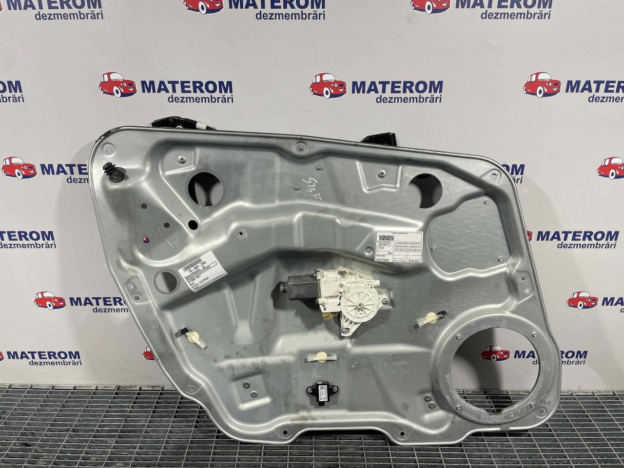 MACARA USA FATA STANGA MERCEDES ML ML - - (2008 2011)