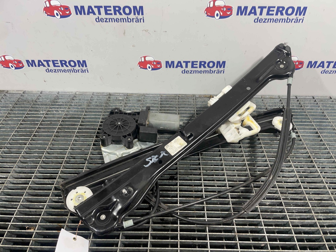 MACARA USA FATA STANGA MINI COUNTRYMAN COUNTRYMAN - - (2010 2017)
