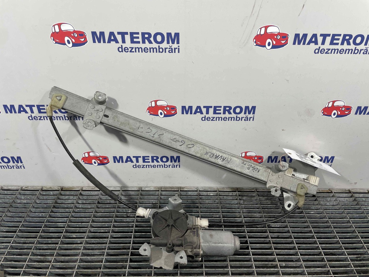 MACARA USA FATA STANGA NISSAN NAVARA NAVARA - - (2005 2010)