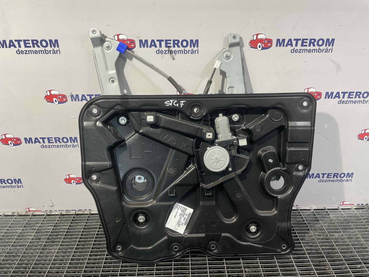 MACARA USA FATA STANGA NISSAN X-TRAIL - 