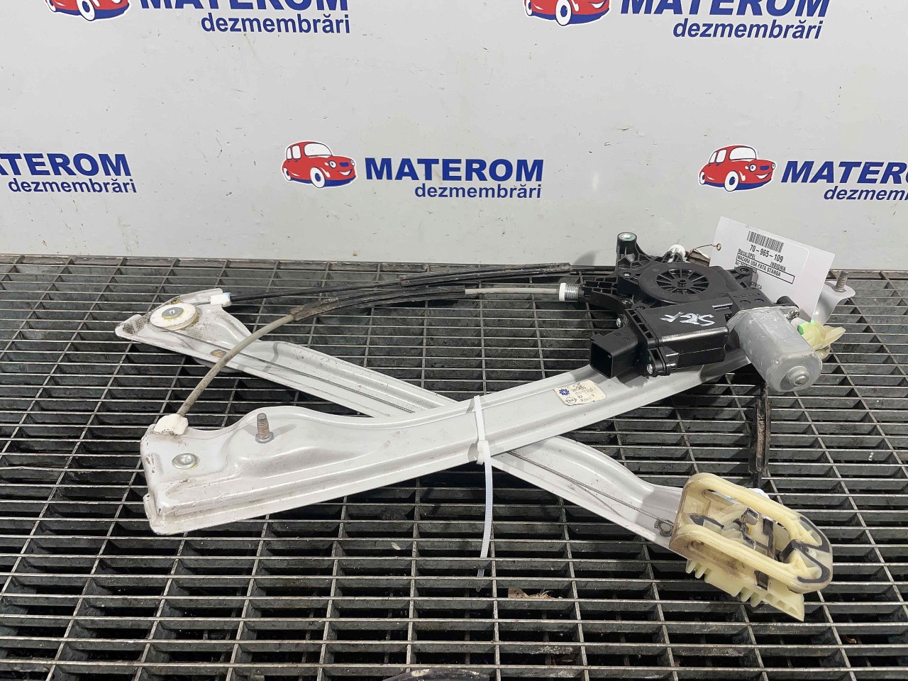 MACARA USA FATA STANGA OPEL INSIGNIA - - (2017 2020)