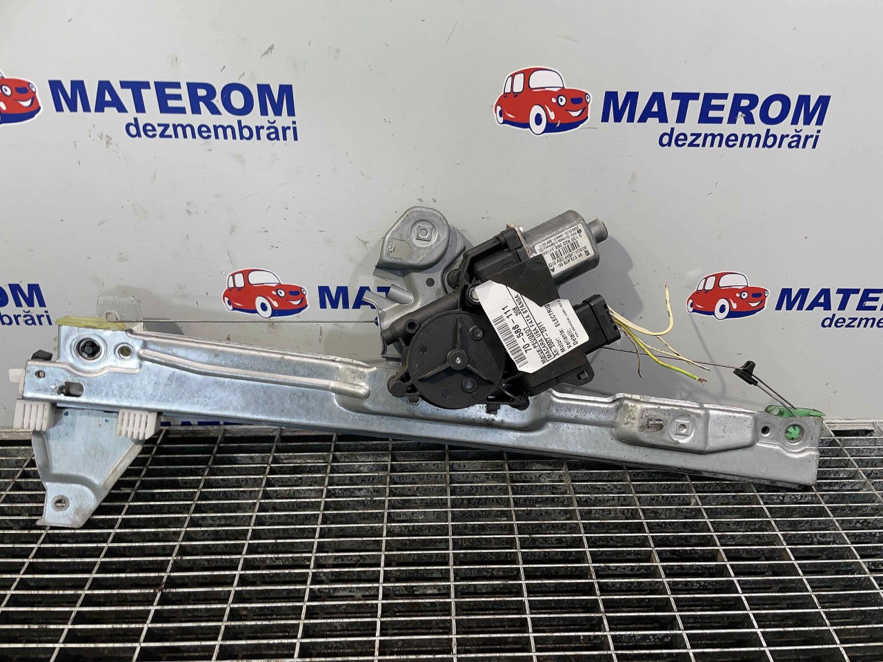 MACARA USA FATA STANGA PEUGEOT 308 - - (2007 2011)