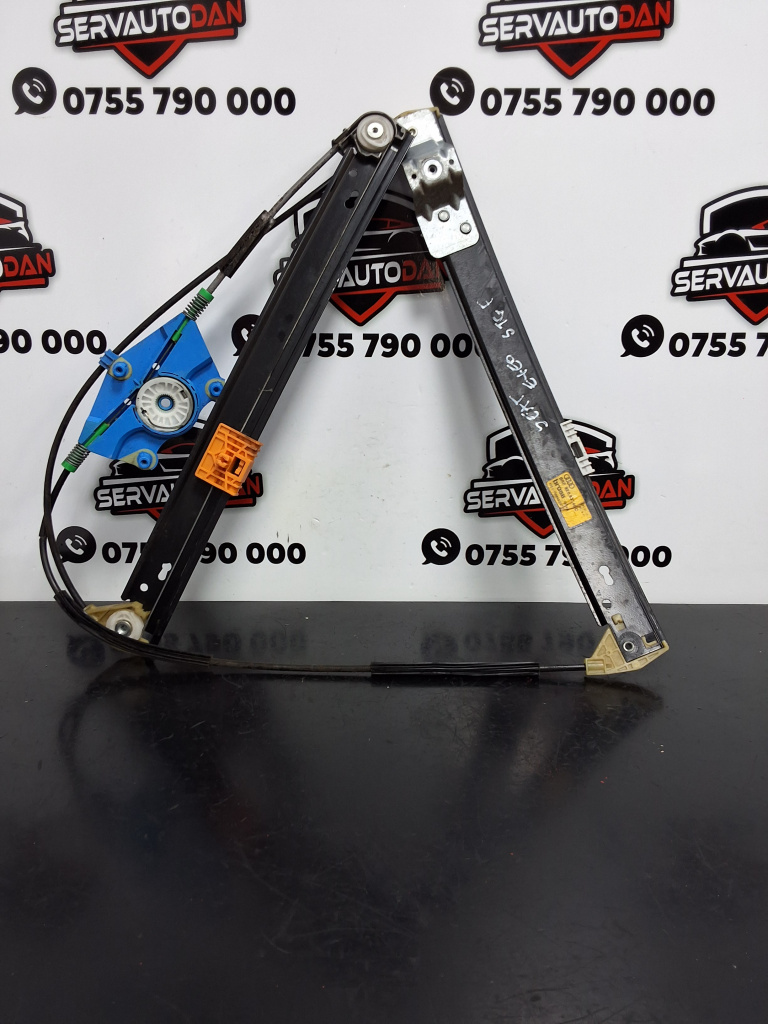 Macara usa fata stanga Seat Exeo (2008-2013) 2.0 Motorina 2012, 8E0837461C