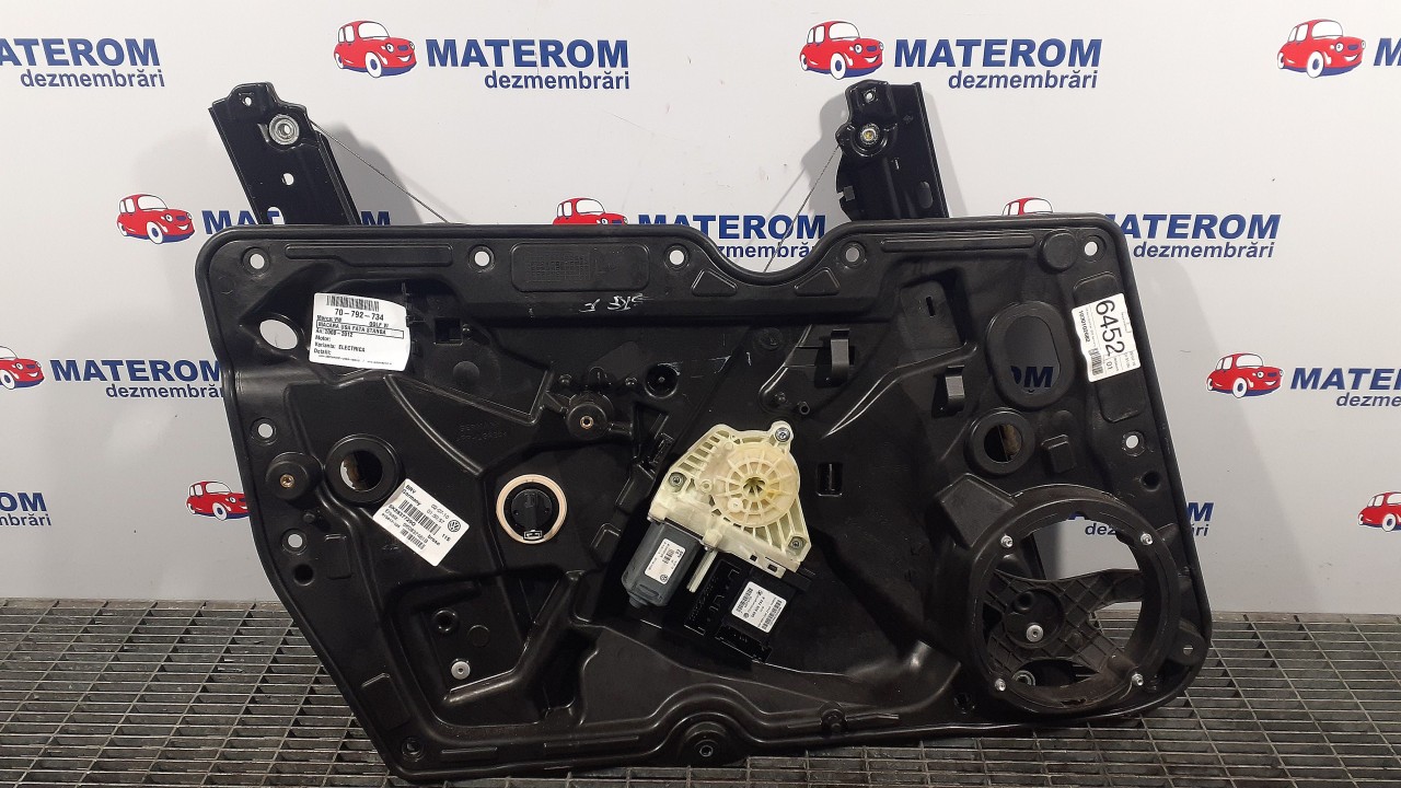 MACARA USA FATA STANGA VW GOLF VI - - (2008 2012)