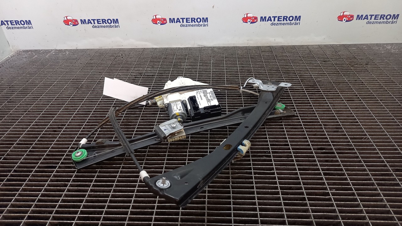 MACARA USA FATA STANGA VW GOLF VI - - (2008 2012)