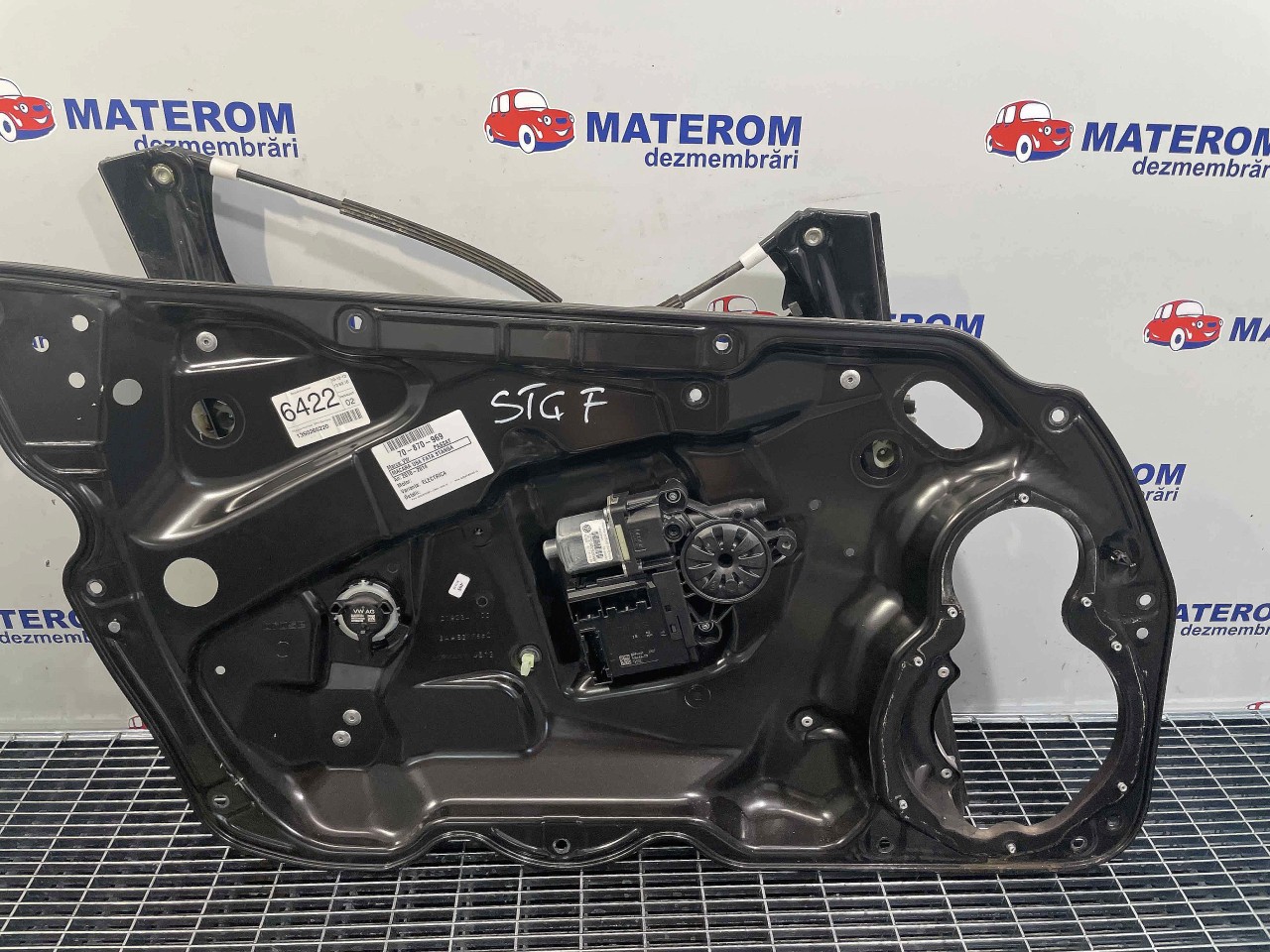 MACARA USA FATA STANGA VW PASSAT - - (2010 2014)