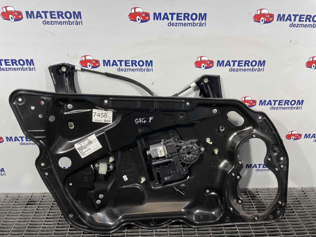 MACARA USA FATA STANGA VW PASSAT PASSAT - - (2010 2014)