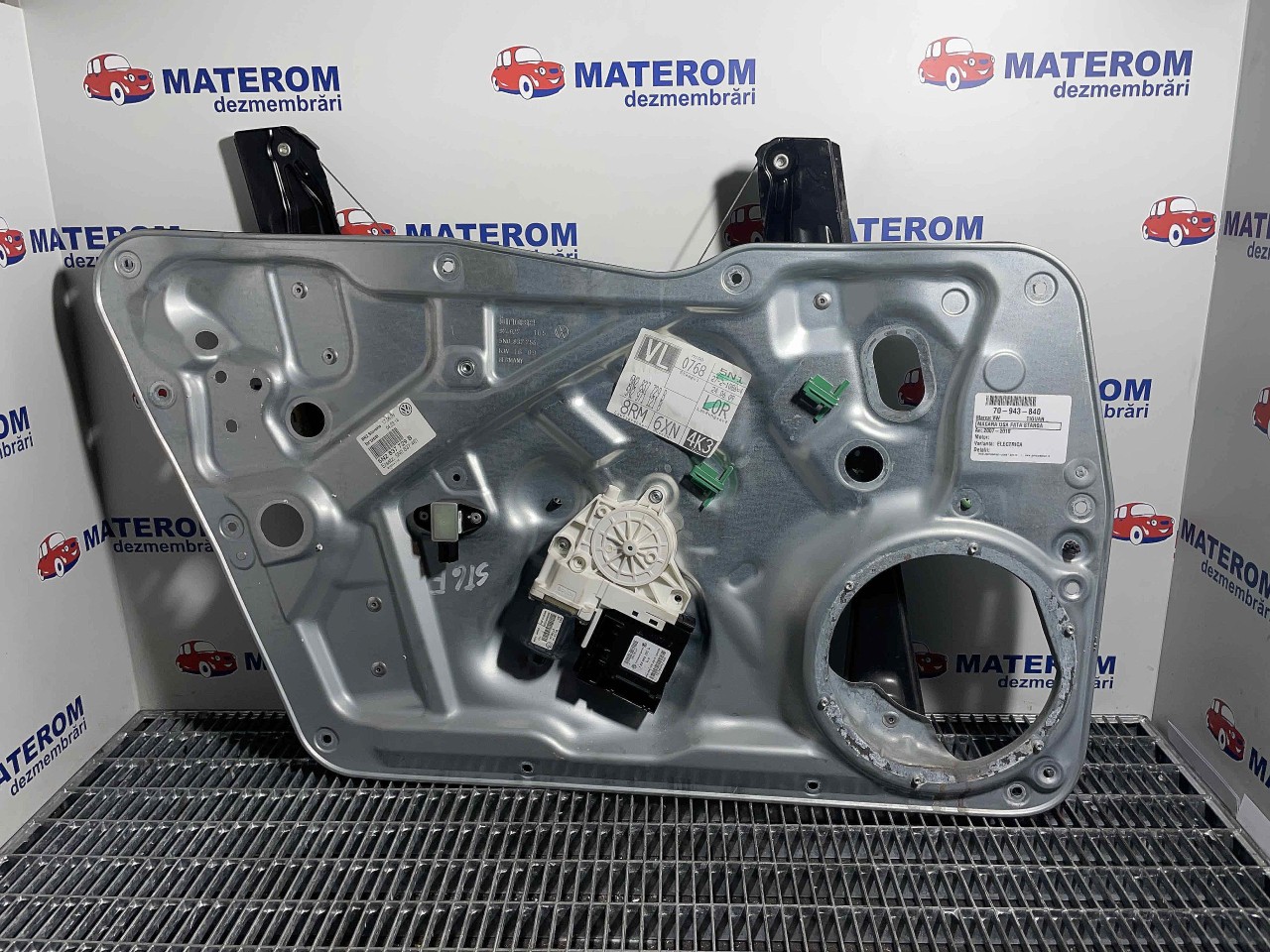 MACARA USA FATA STANGA VW TIGUAN - - (2007 2010)