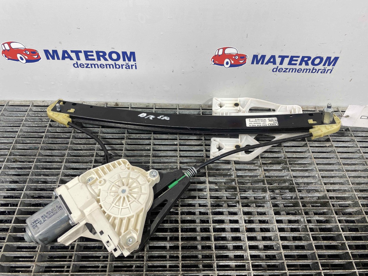 MACARA USA SPATE DREAPTA AUDI A1 - - (2010 2014)
