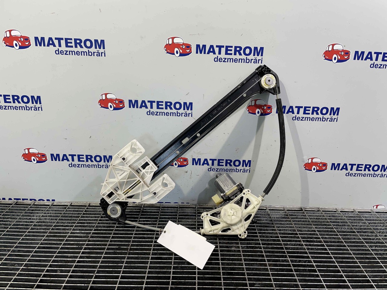 MACARA USA SPATE DREAPTA AUDI A3 A3 - - (2012 2016)