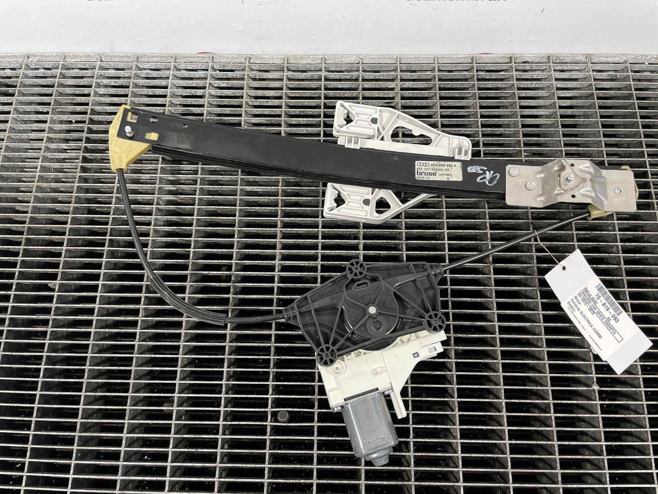 MACARA USA SPATE DREAPTA AUDI A4 - - (2012 2015)