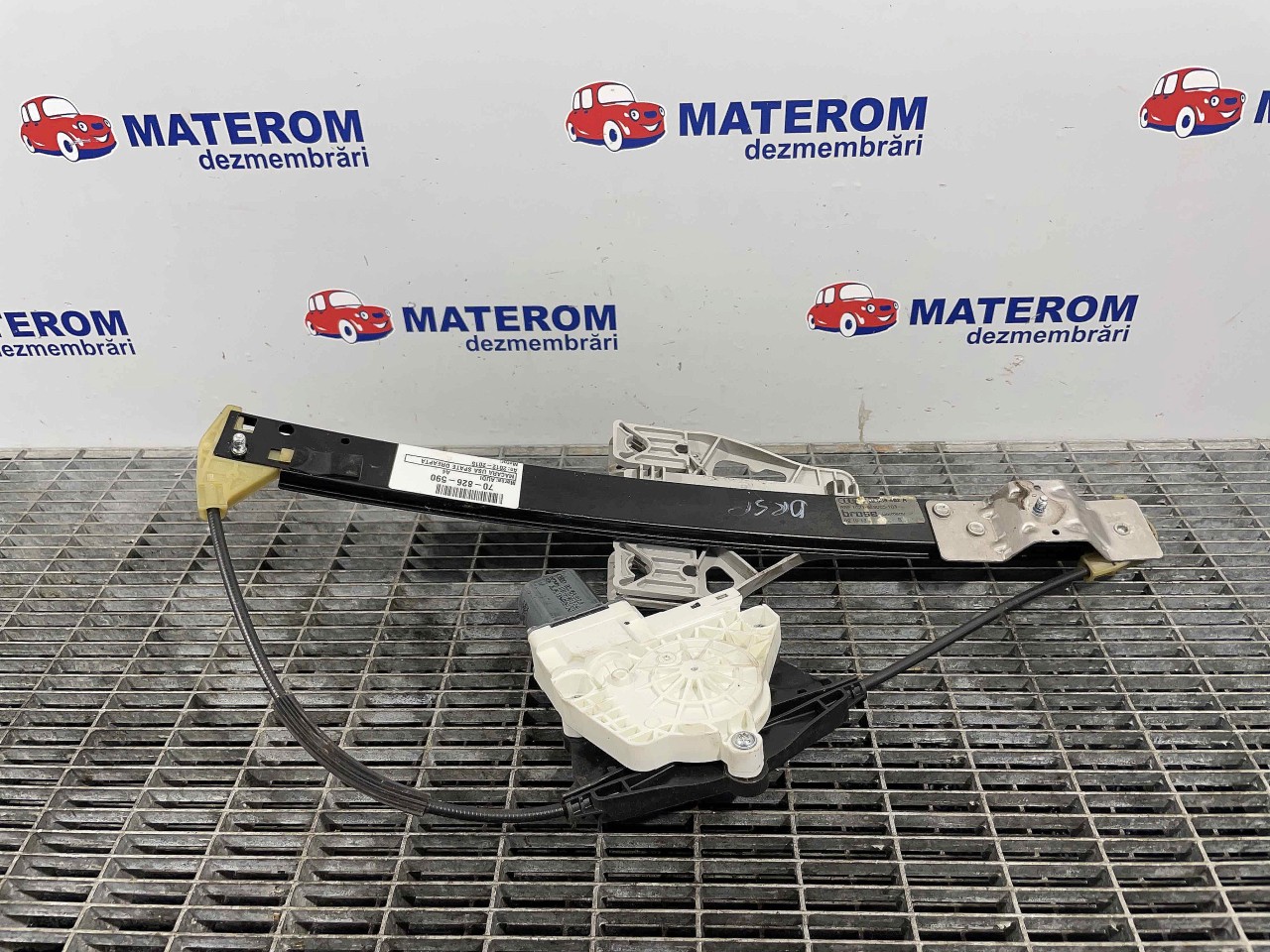MACARA USA SPATE DREAPTA AUDI A4 A4 - - (2012 2015)