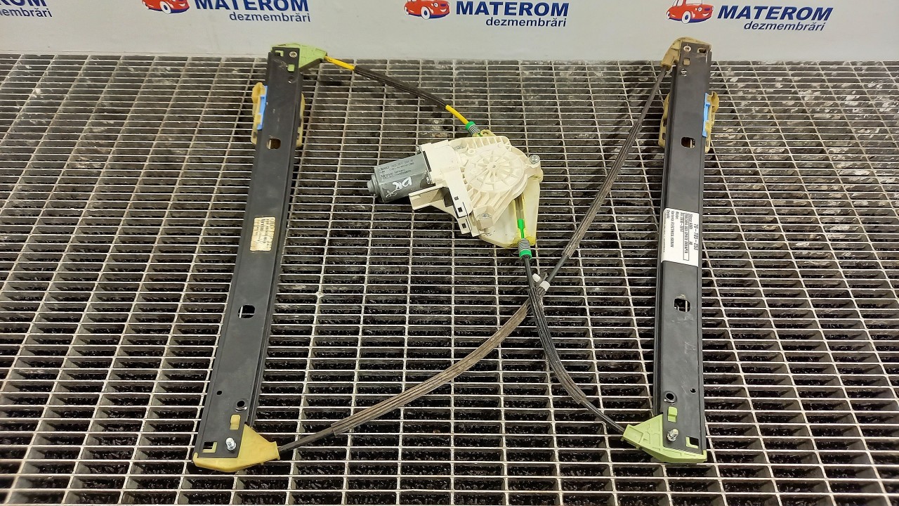 MACARA USA SPATE DREAPTA AUDI A8 - - (20