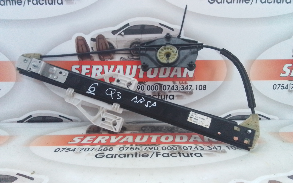 Macara usa spate dreapta Audi Q3 (2011-2017) [8U] 2.0 Motorina 2013, 8U0839462
