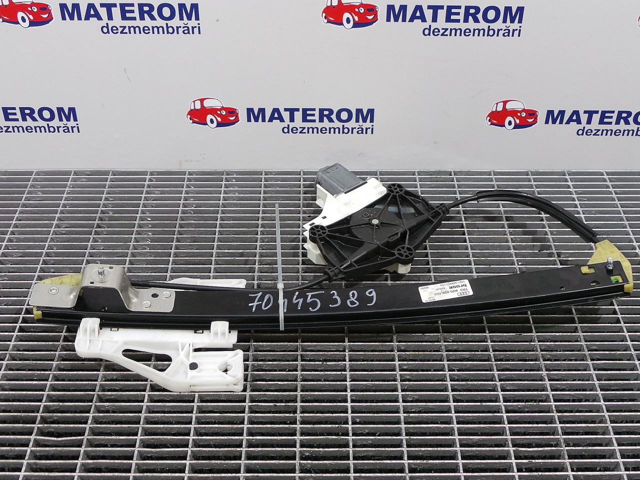 MACARA USA SPATE DREAPTA AUDI Q3 Q3 - - (2011 2015)