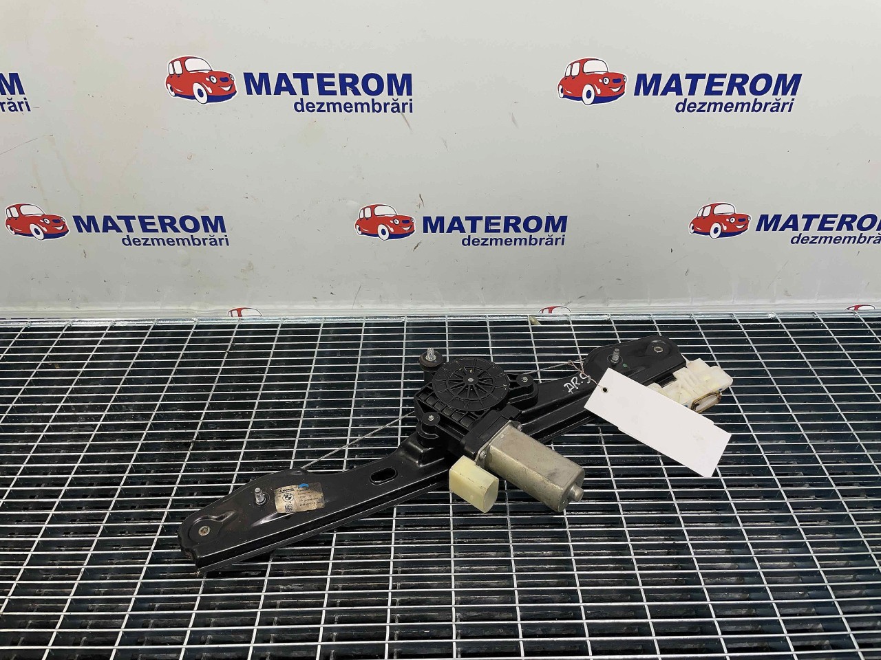 MACARA USA SPATE DREAPTA BMW SERIA 1 F20 - - (2011 2015)