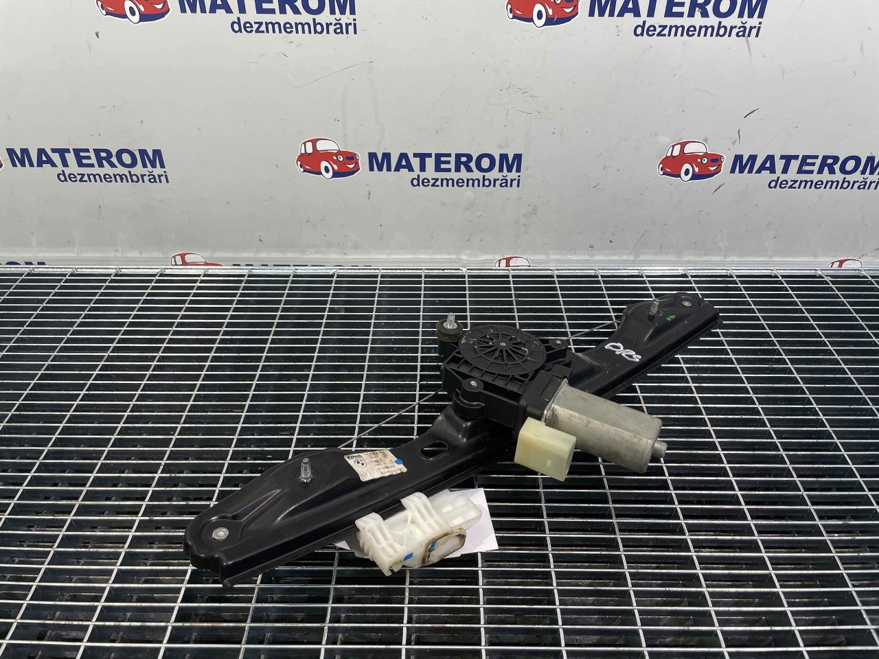 MACARA USA SPATE DREAPTA BMW SERIA 3 F 30 - - (2011 2018)