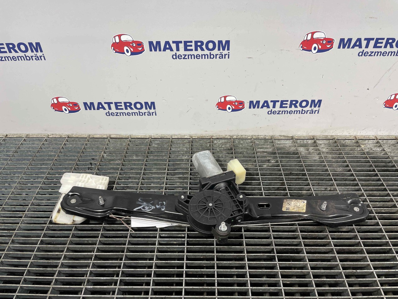 MACARA USA SPATE DREAPTA BMW SERIA 3 F 30 SERIA 3 F 30 - - (2011 2018)