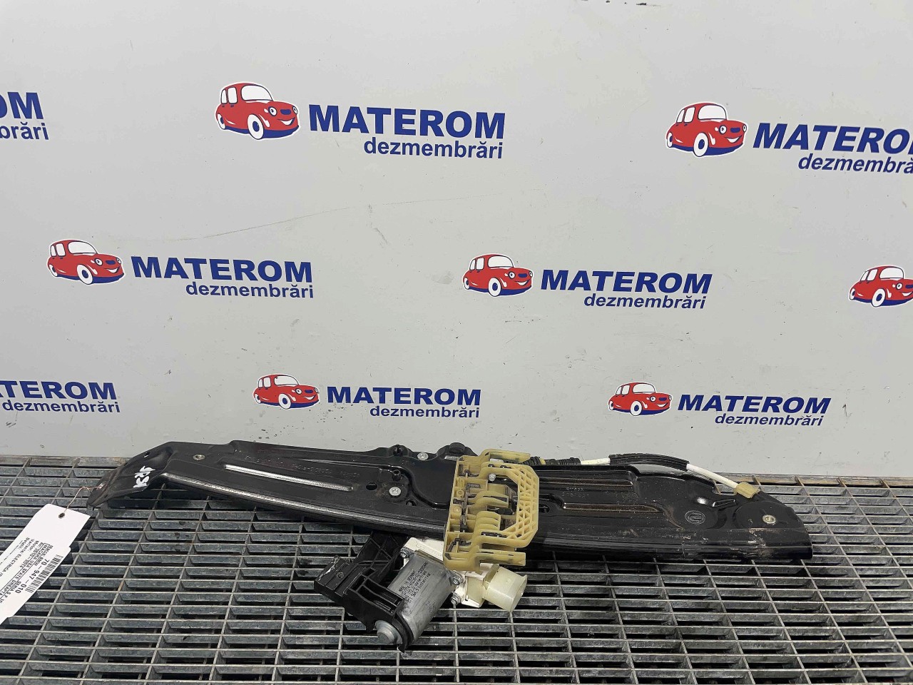MACARA USA SPATE DREAPTA BMW SERIA 5 F 10 SERIA 5 F 10 - - (2010 2014)