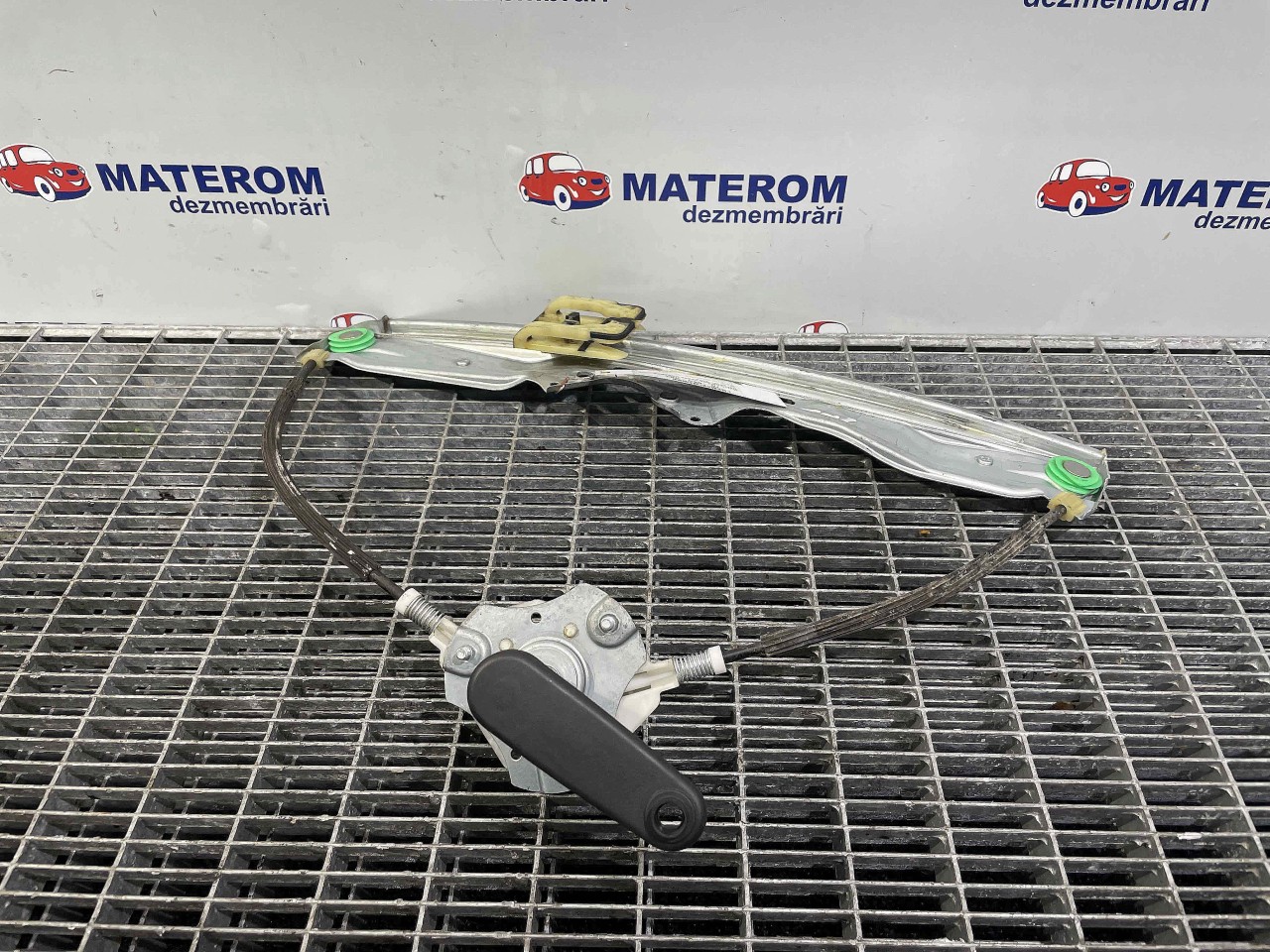 MACARA USA SPATE DREAPTA FIAT TIPO - - (