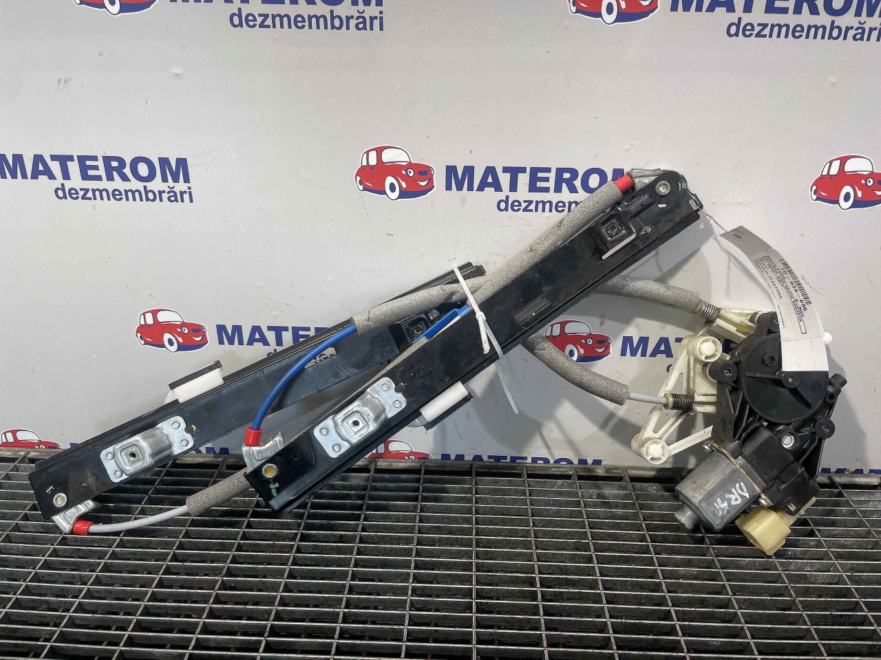 MACARA USA SPATE DREAPTA FORD B-MAX B-MAX - - (2012 2017)