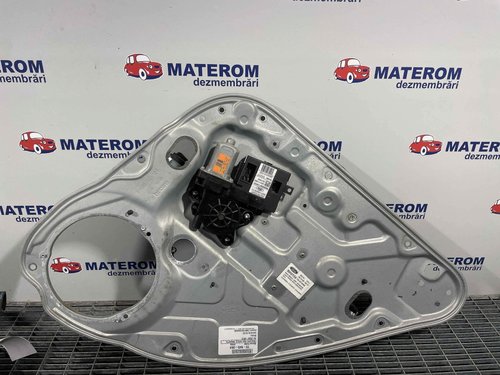 MACARA USA SPATE DREAPTA FORD KUGA - - (2008 2012)