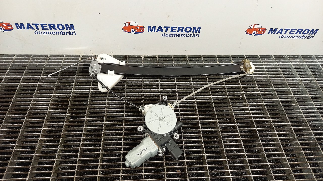 MACARA USA SPATE DREAPTA HONDA ACCORD - - (2003 2007)