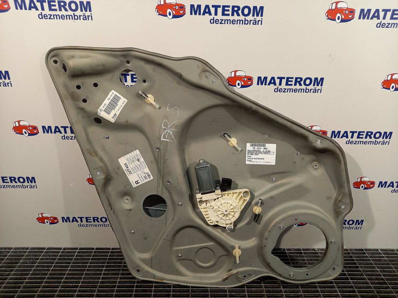 MACARA USA SPATE DREAPTA MERCEDES A-CLASS - - (2008 2012)