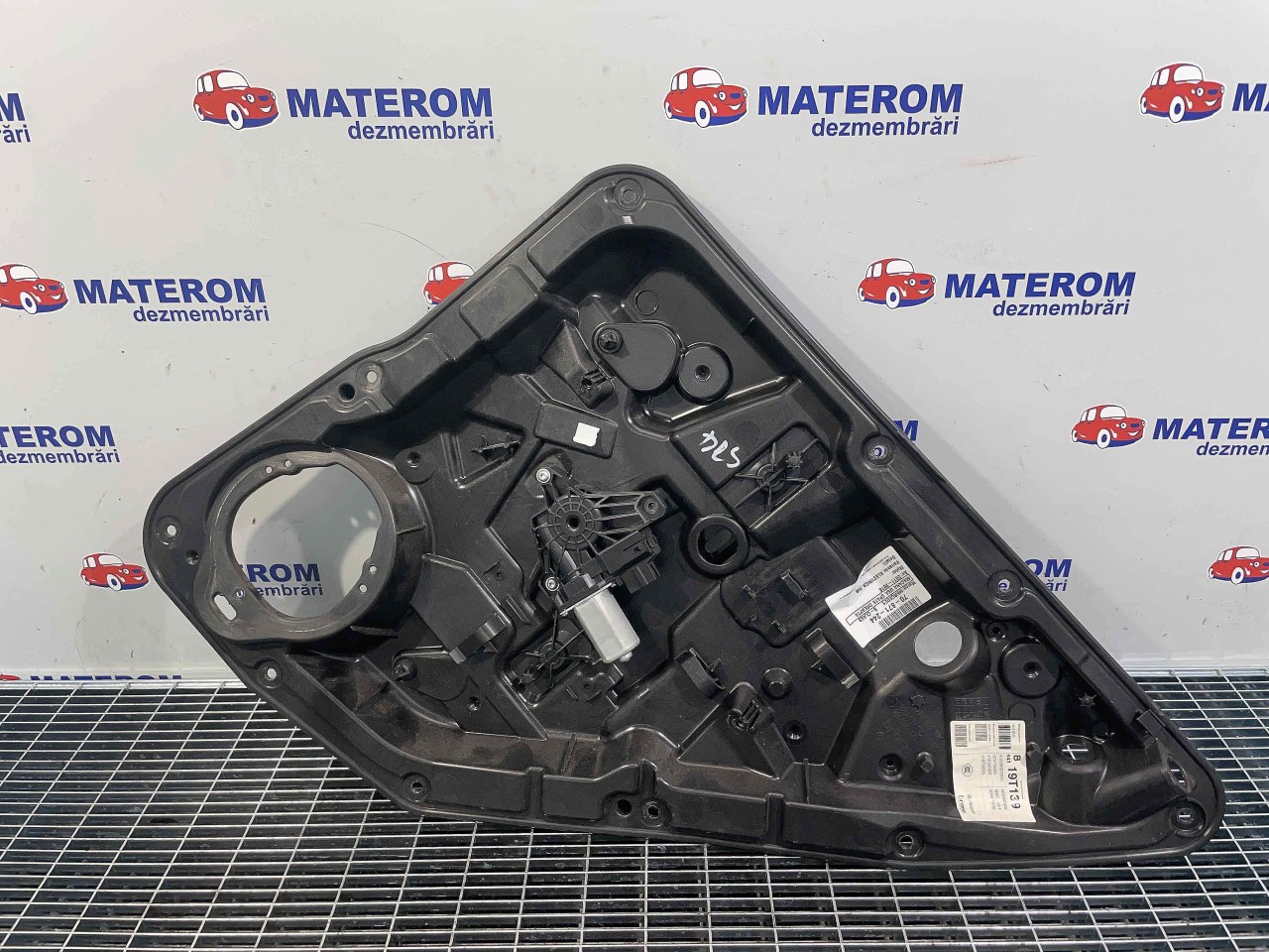 MACARA USA SPATE DREAPTA MERCEDES B-CLASS B-CLASS - - (2011 2018)