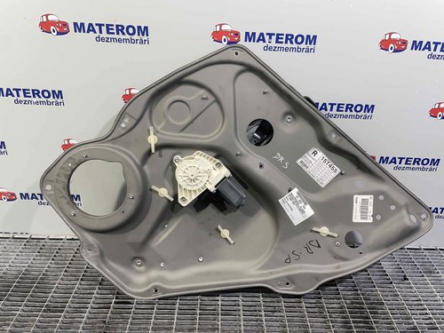 MACARA USA SPATE DREAPTA MERCEDES B-CLASS B-CLASS - - (2005 2011)