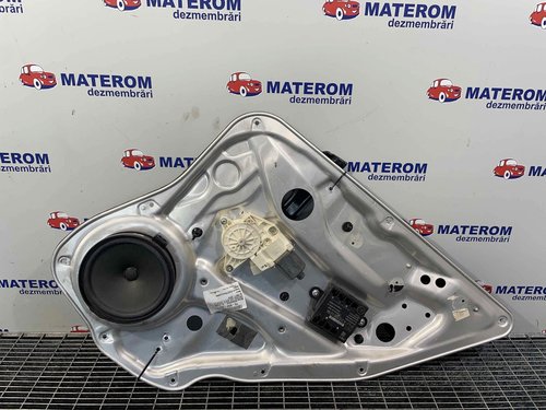 MACARA USA SPATE DREAPTA MERCEDES C-CLASS - - (2011 2014)