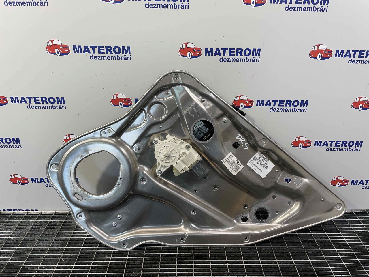 MACARA USA SPATE DREAPTA MERCEDES C-CLASS C-CLASS - - (2007 2011)