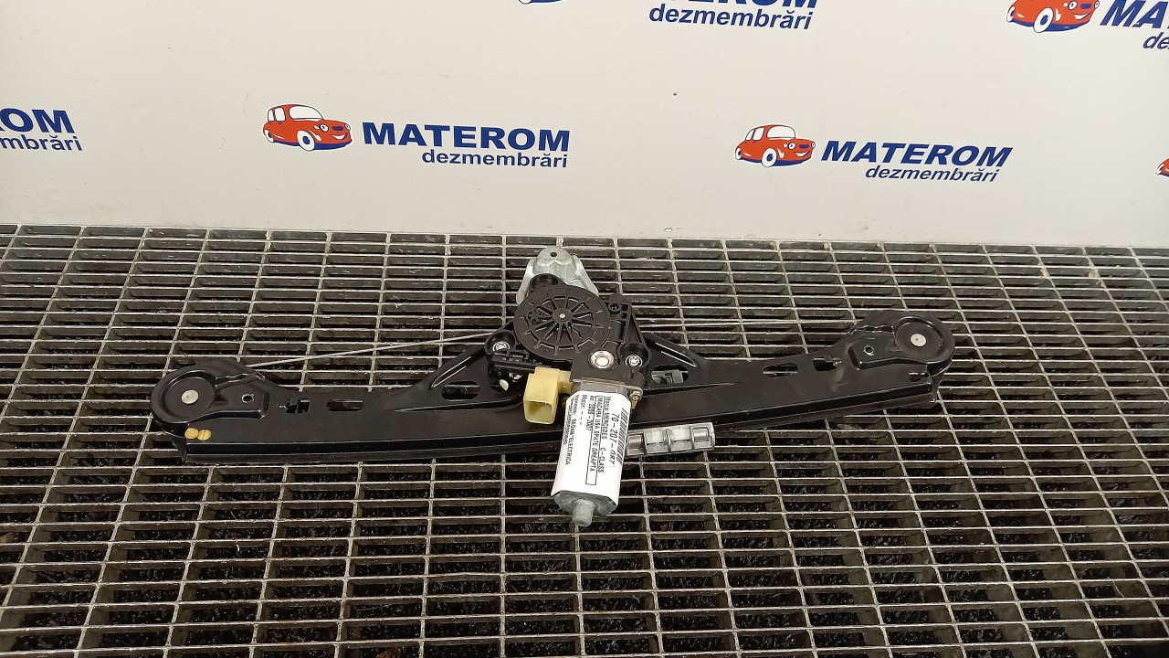 MACARA USA SPATE DREAPTA MERCEDES C-CLASS C-CLASS - - (2000 2007)