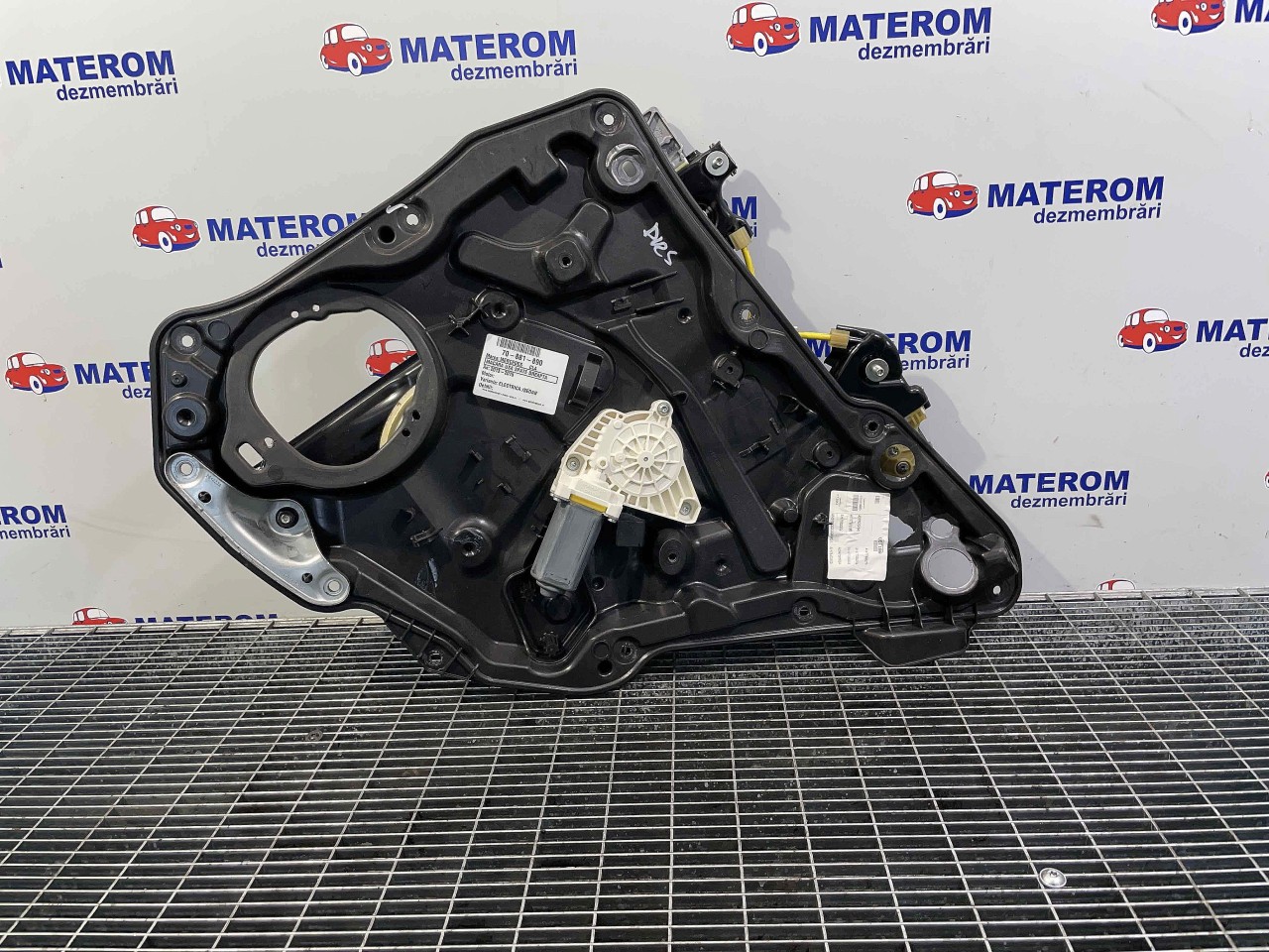 MACARA USA SPATE DREAPTA MERCEDES CLA CLA - - (2013 2015)