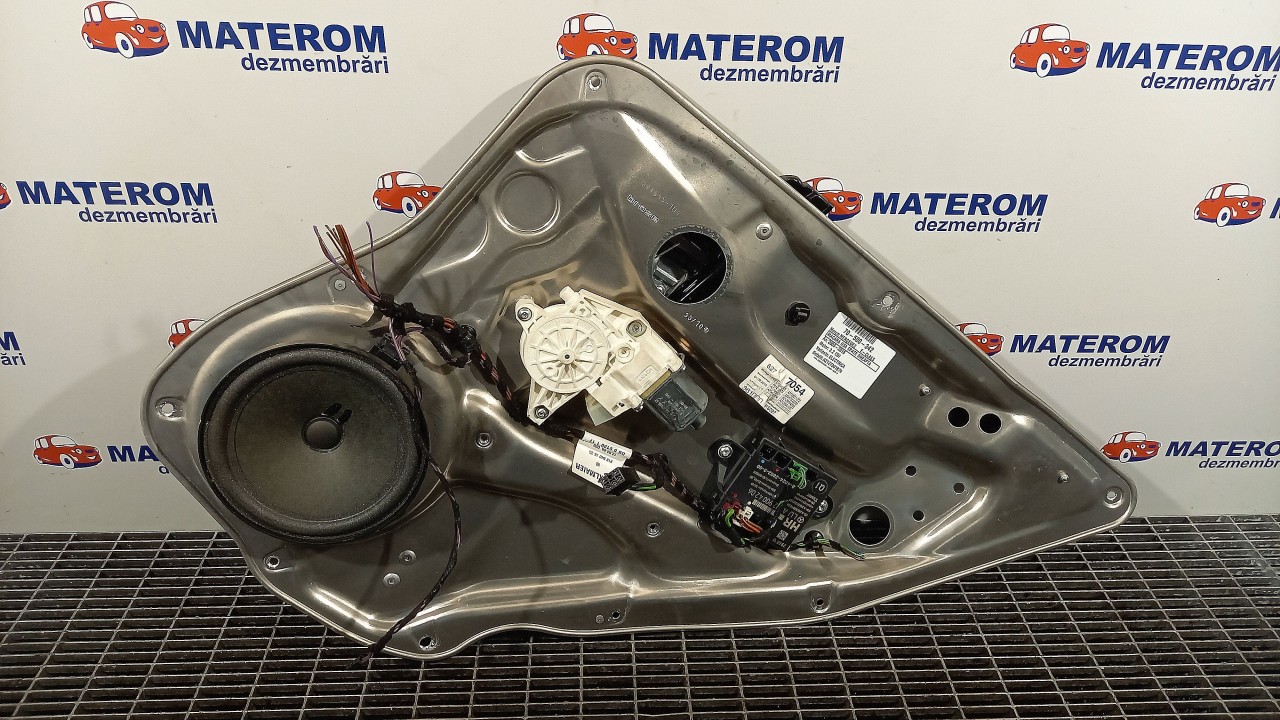 MACARA USA SPATE DREAPTA MERCEDES E-CLASS 2.2 CDI - (2009 2013)