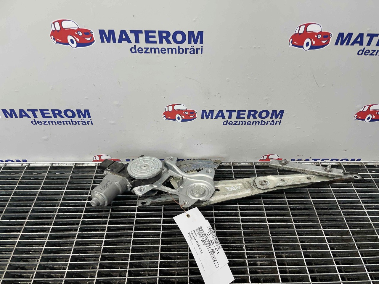 MACARA USA SPATE DREAPTA MITSUBISHI ASX 