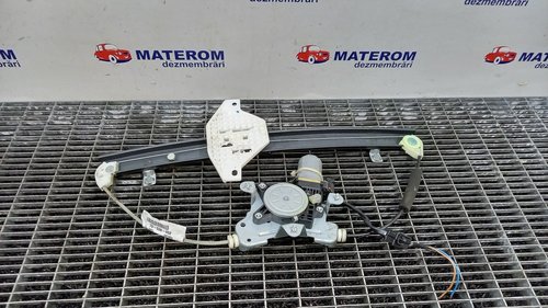MACARA USA SPATE DREAPTA OPEL ANTARA - - (2006 2010)