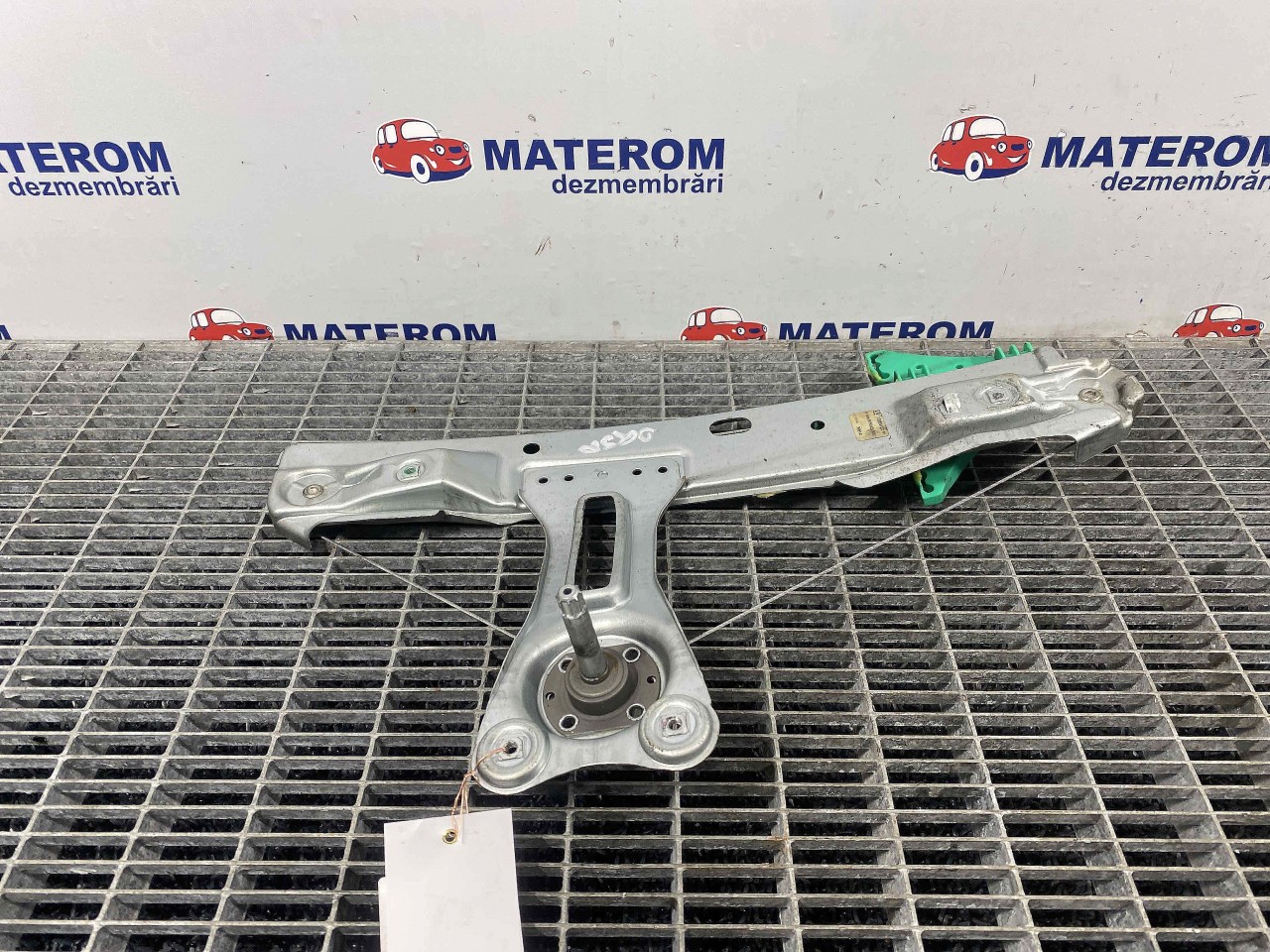 MACARA USA SPATE DREAPTA OPEL ASTRA J ASTRA J - - (2012 2015)