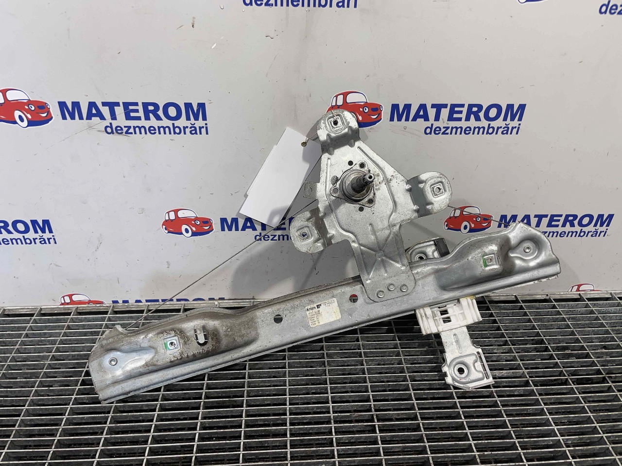 MACARA USA SPATE DREAPTA OPEL MERIVA B - - (2010 2014)