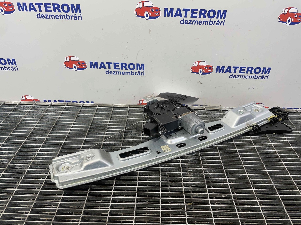 MACARA USA SPATE DREAPTA OPEL ZAFIRA C ZAFIRA C - - (2011 2016)