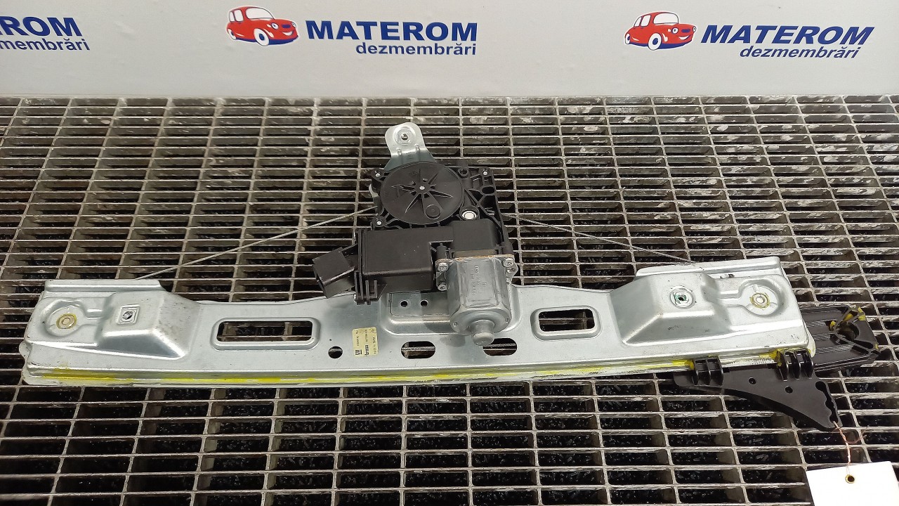 MACARA USA SPATE DREAPTA OPEL ZAFIRA C ZAFIRA C - - (2011 2016)
