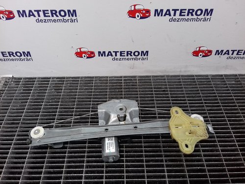 MACARA USA SPATE DREAPTA RENAULT CAPTUR - - (2013 2016)