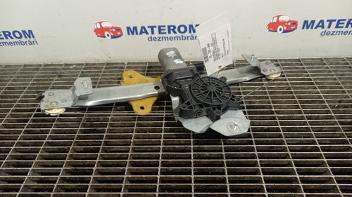 MACARA USA SPATE DREAPTA RENAULT CLIO CLIO - - (2012 2016)
