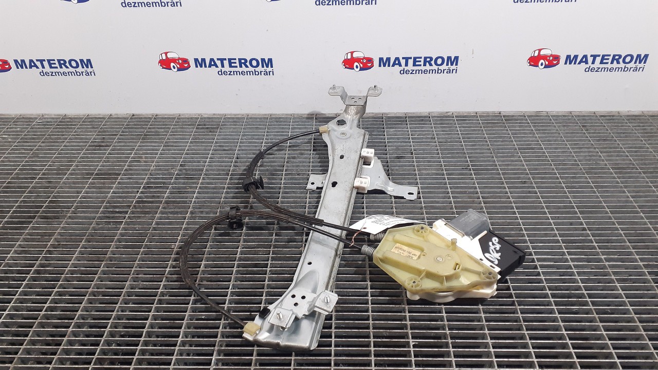 MACARA USA SPATE DREAPTA RENAULT MEGANE MEGANE - - (2012 2016)