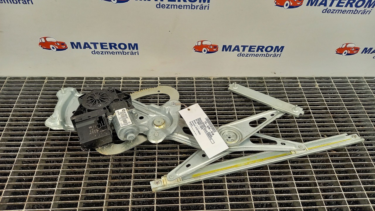 MACARA USA SPATE DREAPTA RENAULT SCENIC SCENIC - - (2009 2013)