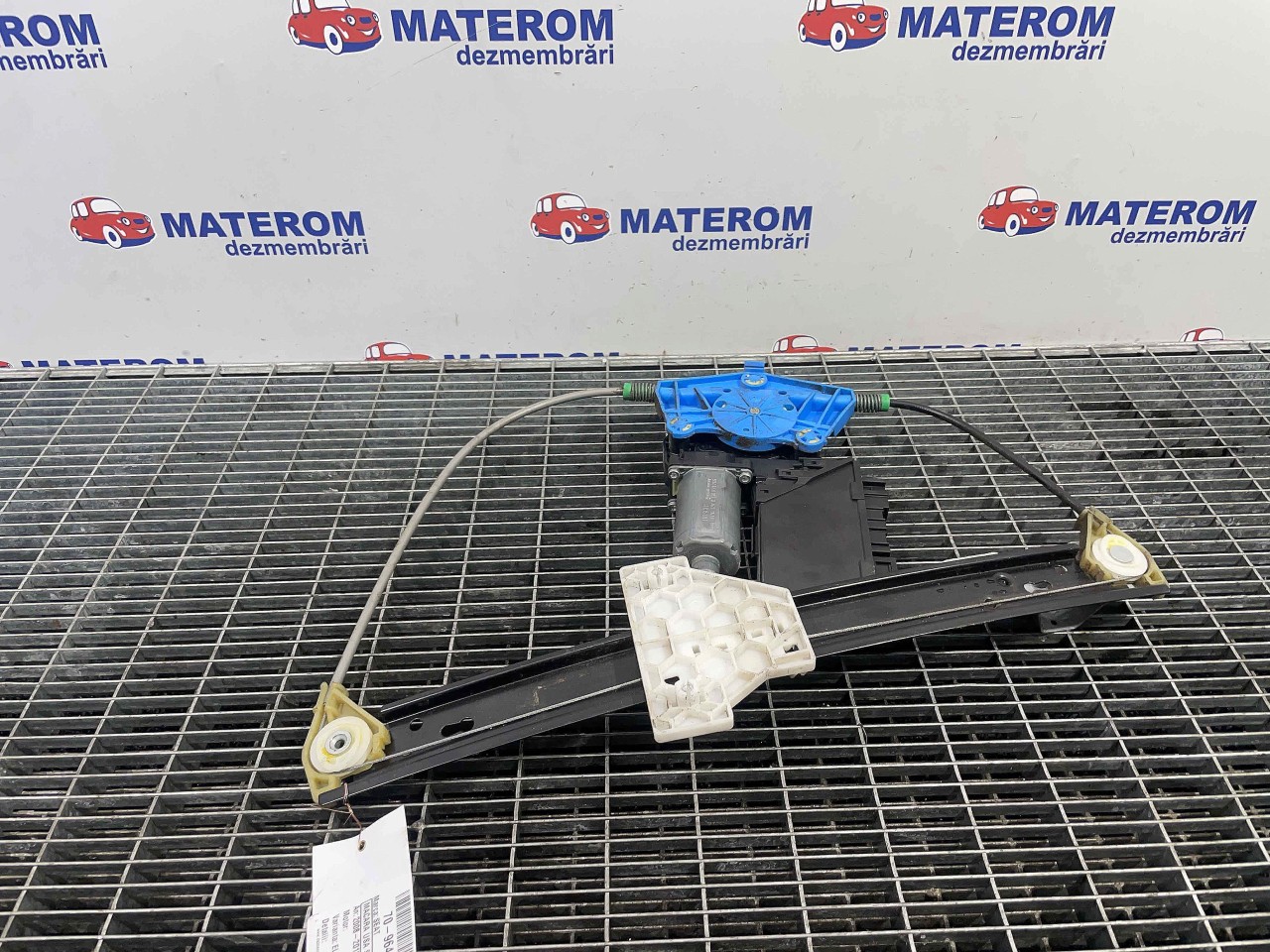 MACARA USA SPATE DREAPTA SEAT EXEO EXEO - - (2008 2013)