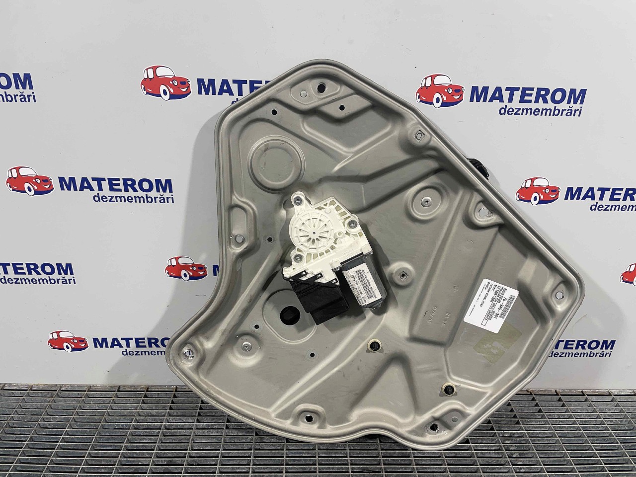 MACARA USA SPATE DREAPTA SKODA OCTAVIA OCTAVIA - - (2004 2009)